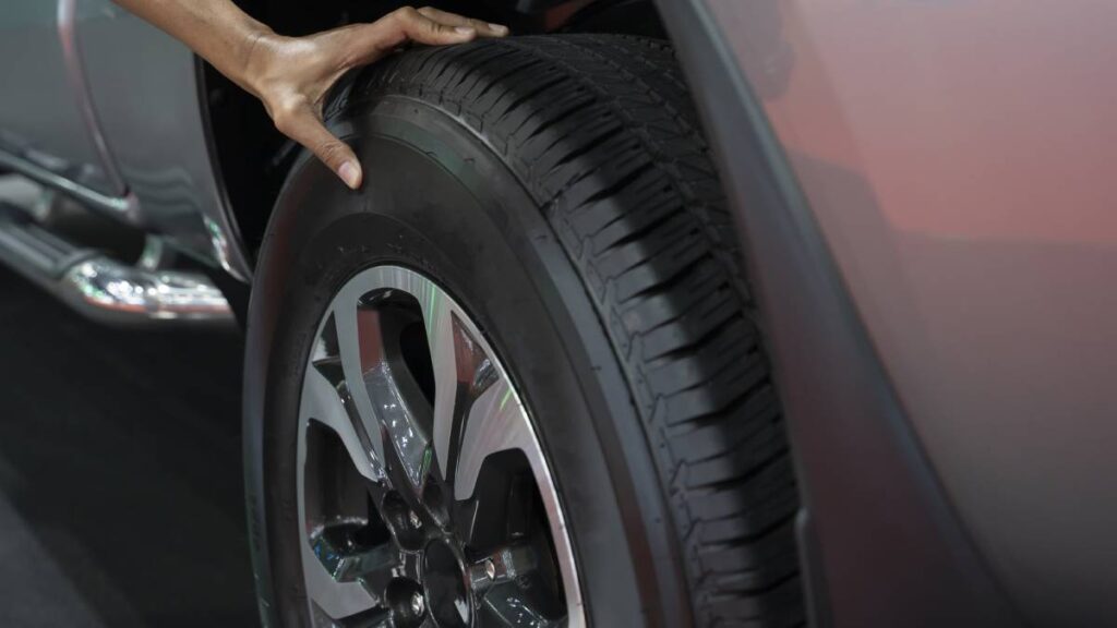 Dónde se colocan las llantas nuevas en tu auto. Getty