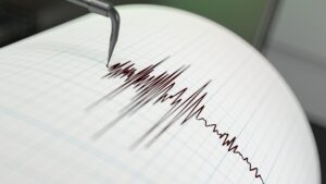 Sismo de este viernes registró más de 400 réplicas en cuatro horas: ¿qué son y por qué son peligrosas?