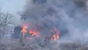 ¡De nuevo! Balaceras, bloqueos y ataques con explosivos en Tierra Caliente, Michoacán