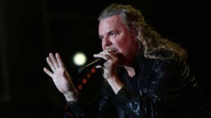 “No se dejen intimidar”: Maná muestra apoyo a Puerto Rico tras ataques en mitin de Donald Trump