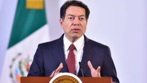 Mario Delgado defiende la Nueva Escuela Mexicana: garantiza condiciones de justicia y bienestar social