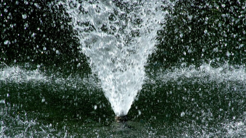 Rompen línea de conducción en Acapulco; CAPAMA y Fonatur trabajan