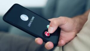 Crecen llamadas spam en México; experto advierte por las 5 estafas  que circulan territorio nacional