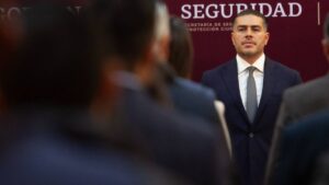 Harfuch se reúne con grupos parlamentarios para presentar reformas de apoyo a la seguridad nacional