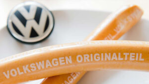 ¿Sabías que Volkswagen fabrica salchichas e incluso se venden más que sus autos?