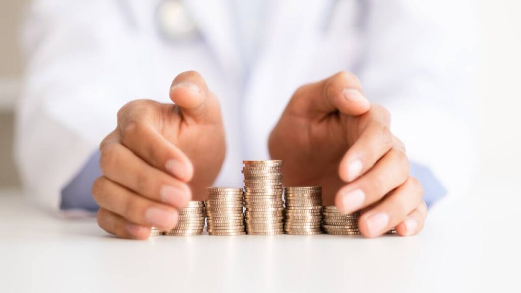 El aguinaldo 2025 de pensionados IMSS e ISSSTE se pagará en noviembre; revisa las fechas confirmadas de depósito.