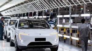 Autos chinos conquistan las calles de América Latina