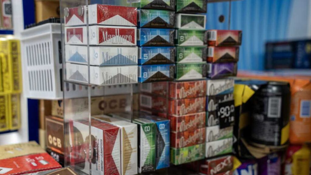 Los cigarros piratas ganarían mercado con el aumento del IEPS. Getty