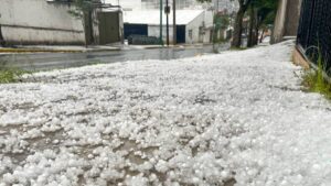 Granizadas y heladas seguirán: ve qué estados podrían pintarse de blanco en México