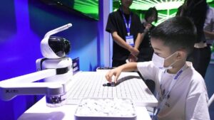 Con la mirada en el futuro: Educación en Inteligencia Artificial (IA) en primarias chinas
