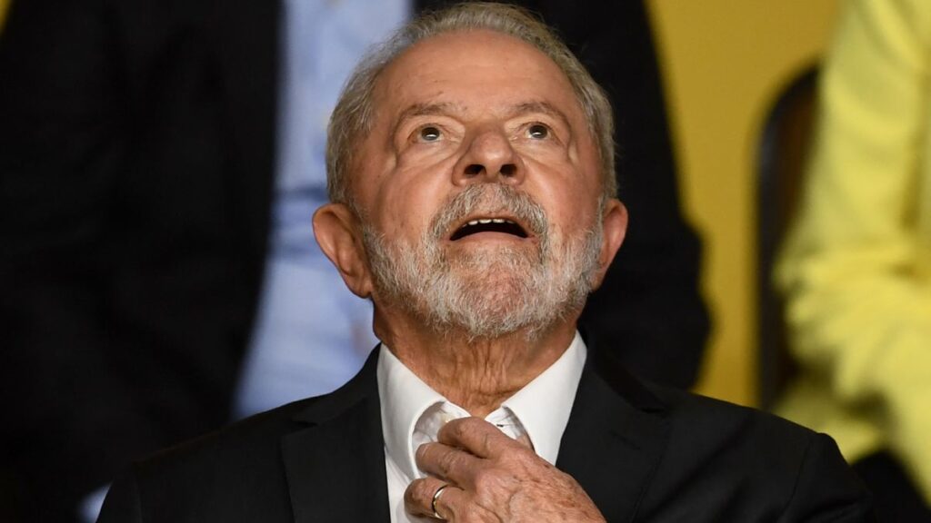 Lula está "estable" y "sin secuelas" tras operación de emergencia