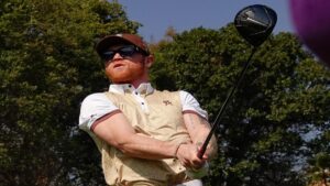 Saúl “Canelo” Álvarez se luce con posada para sus trabajadores