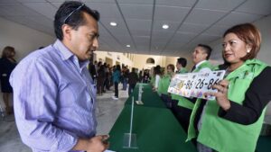 ¡Todos a hacer el reemplacamiento en Edomex! Recuerda, el plazo vence en diciembre
