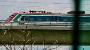 ¿Alivio fiscal? CDMX otorgará hasta 100% de descuento en predial y agua a estos propietarios de viviendas dañadas por las obras del Tren Interurbano