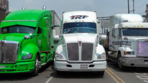 Transportistas de la AMOTAC prefieren no denunciar robos para evitar extorsiones