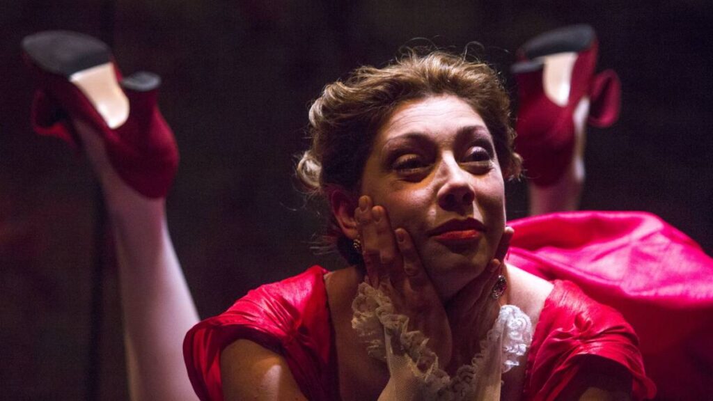 Cynthia Klitbo revela que tuvo que despedirse por enfermedad incurable