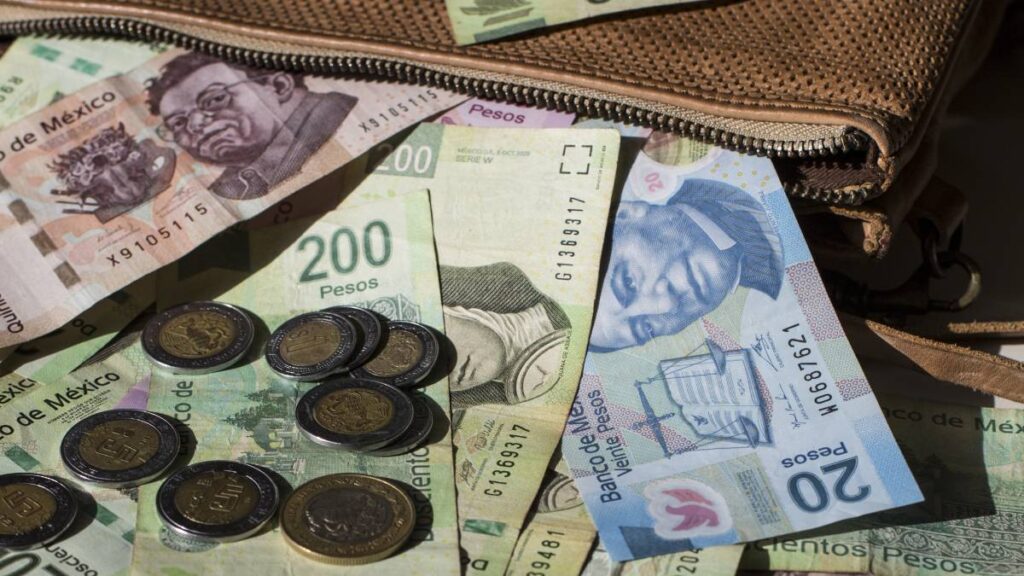 SAT podría devolverte saldo tras declaración anual. Getty