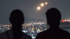 ¿E.T., eres tú? Captan supuesto ovni en el cielo de Zacatecas y se hace viral