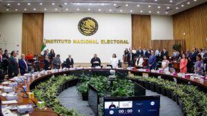 Los riesgos de la próxima reforma electoral: "buscan acabar con la pluralidad"