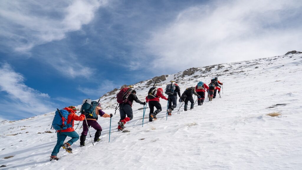 accidente-en-el-pico-de-orizaba-alpinistas-bajan-en-bicicleta-y-uno-muere-pidieron-ayuda-en-video