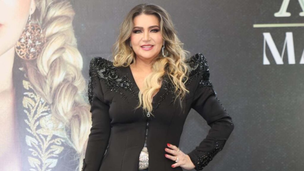 Alicia Villarreal Demanda Cruz Martinez