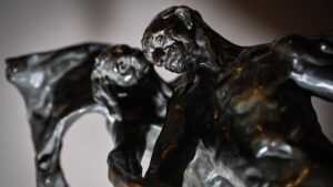 Subastan escultura de Camille Claudel que estuvo perdida un siglo; la encontraron por casualidad en un departamento de París