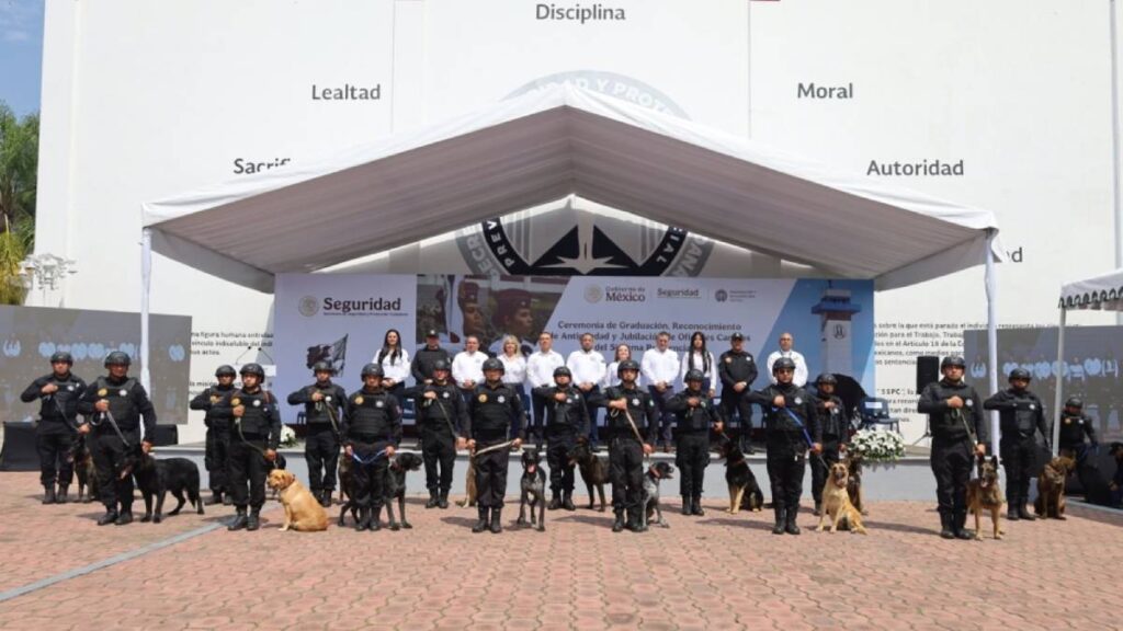 Perros policía de las cárceles en México son jubilados y adoptados