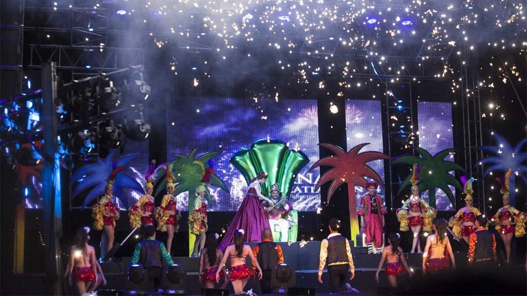 Anuncian cierre de calles por el Carnaval de Mazatlán.