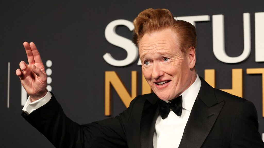 Conan O'Brien será el conductor de la ceremonia del Oscar 2025, por eso te contamos quién es este personaje.