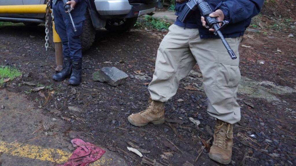 Delincuentes montan falsos retenes