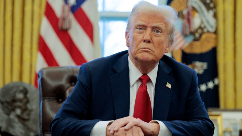 Donald Trump firmará un decreto para que vuelvan los popotes. AFP