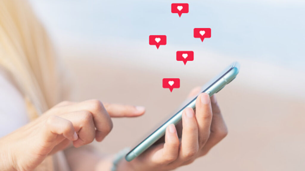 Este 14 de febrero, dedica las mejores frases a tu pareja, amigos y familia. Descubre mensajes bonitos para San Valentín.