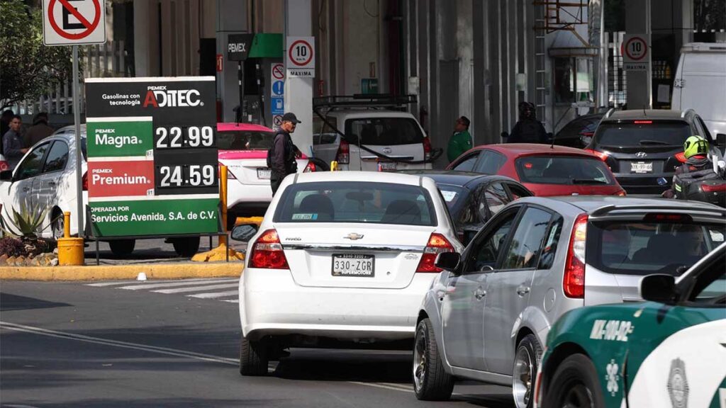Checa el precio de la gasolina en tu estado
