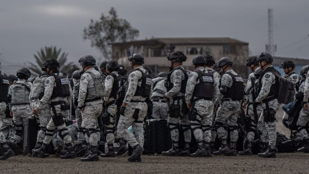 Elementos de la Guardia Nacional han comenzado a llegar a la frontera con EE.UU.