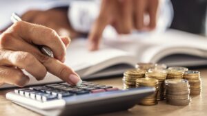 Sube el salario mínimo en 2026, pero no para todos: checa si te toca