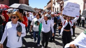 Maestros levantan el paro en Zacatecas: más de 30 mil personas marcharon en apoyo a maestros