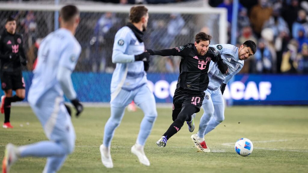 Leo Messi en partido de Concachampions