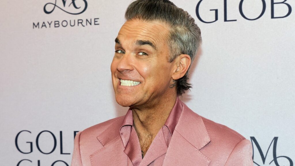 Robbie Williams desmintió su participación en el medio tiempo del Super Bowl del siguiente y decepciona a sus fanáticos.