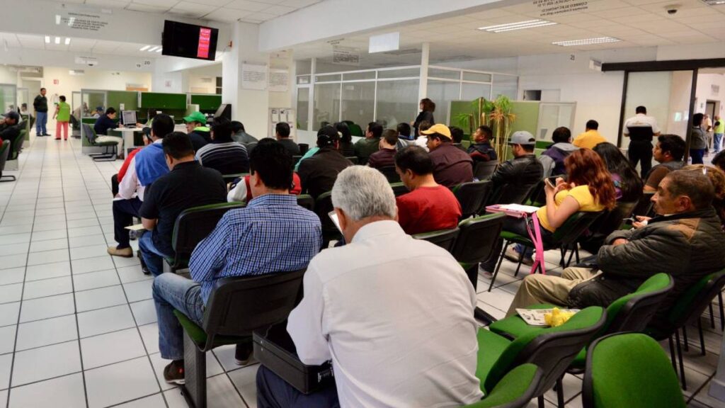 Que no te nieguen el pago de refrendo en Edomex, ve qué necesitas.