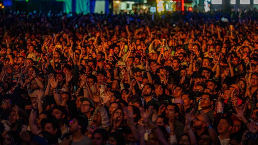 80 mil personas disfrutaron del primer día del Vive Latino 2025