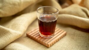 ¿Qué beneficios para la salud tiene tomar té negro?