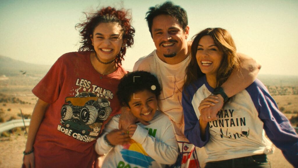 Platica con Eva Longoria, Paulina Chávez y el director Marvin Lemus de la comedia familiar de Disney + "Alexander y un viaje terrible, horrible, malo... ¡muy malo!".