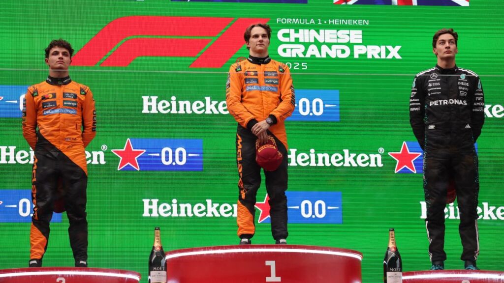 McLaren hace el 1-2 en el Gran Premio de China; Oscar Piastri se lleva la victoria