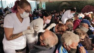 “Ver por México”: campaña de la Fundación Telmex Telcel y el IMSS rompe récord de cirugías de cataratas