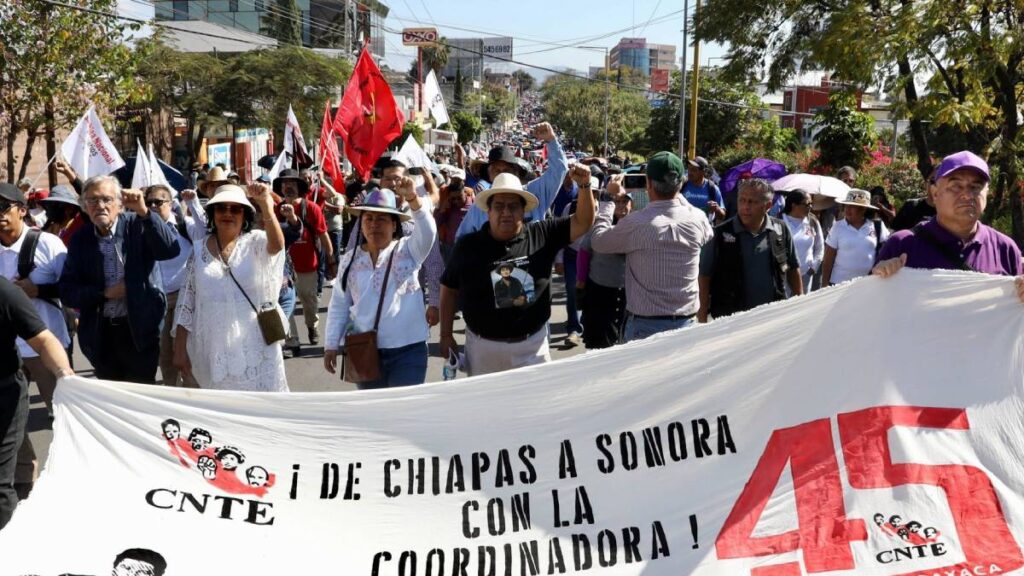 CNTE y SNTE convocan a paro y marcha en Chiapas.