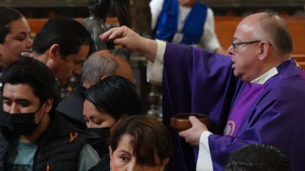 Miércoles de Ceniza en la Catedral Metropolitana