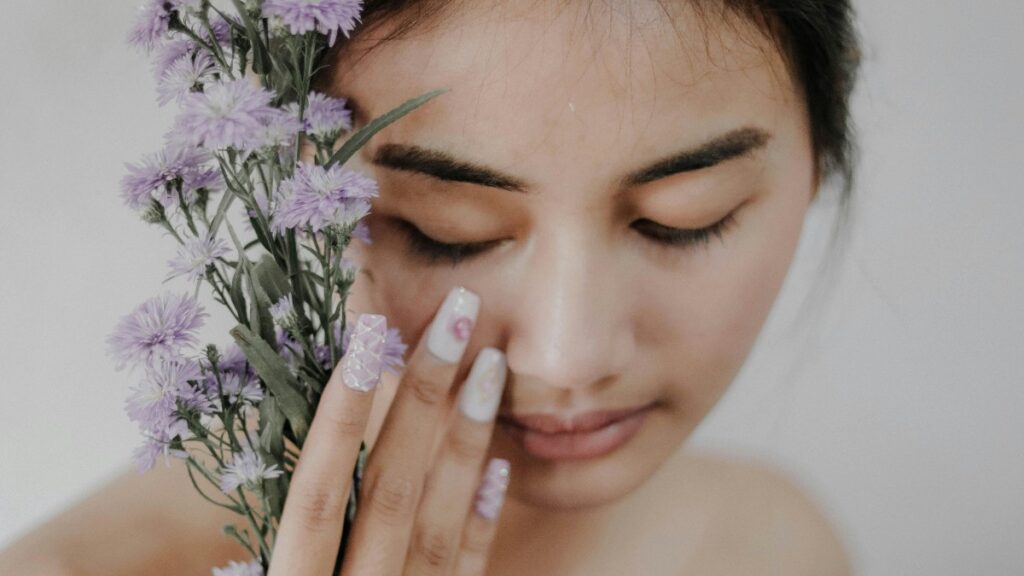 Diseños uñas primavera