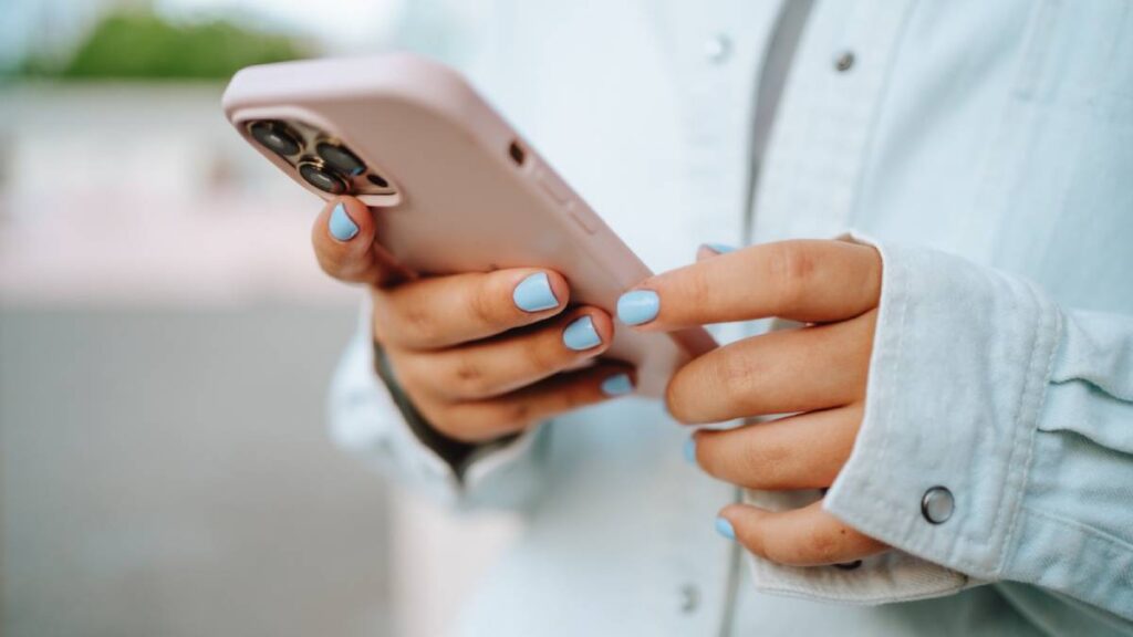 Google Fotos en Android: ¿cómo eliminar copias y conservar fotos y videos en tu celular?