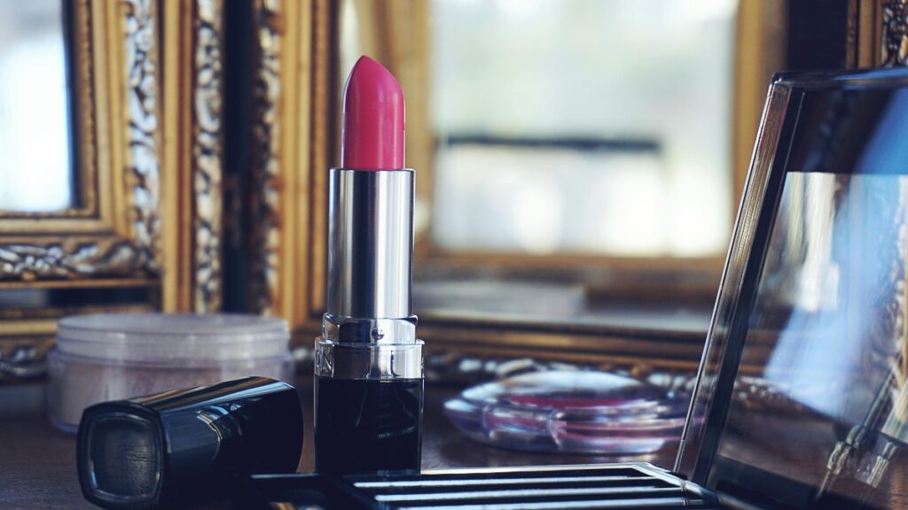 línea maquillaje Louis Vuitton