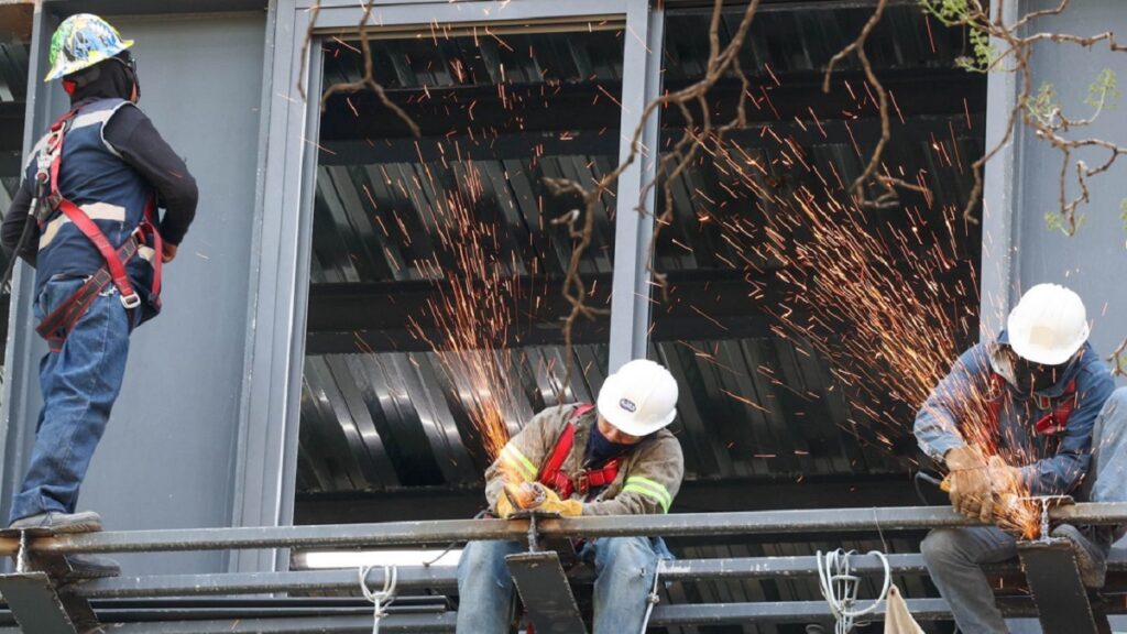 ofertas-de-trabajo-en-cdmx-hay-3715-vacantes-y-sueldos-de-hasta-35-mil-pesos